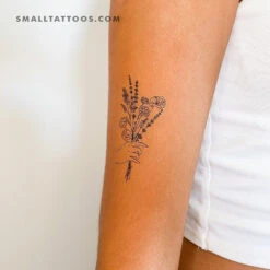 Hand Holding Flowers Temporary Tattoo (Set Of 3) -Da Vinci Shop 1693921254507