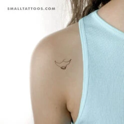 Manta Ray Temporary Tattoo (Set Of 3)