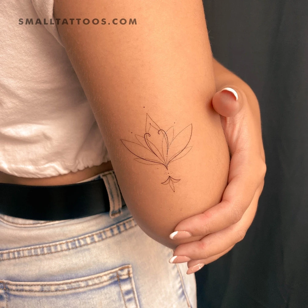 Harmlessberry's Fine Line Lotus Flower Temporary Tattoo (Set Of 3) 3 Harmlessberry's Fine Line Lotus Flower Temporary Tattoo (Set Of 3)