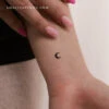 Small Black Crescent Moon Temporary Tattoo (Set Of 3) -Da Vinci Shop 1697539041768