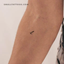 L Handwritten Letter Temporary Tattoo (Set Of 3)