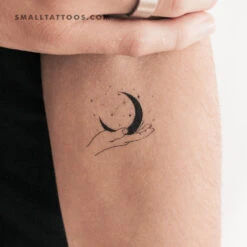 Galaxy Holding Hand Temporary Tattoo - Set Of 3 -Da Vinci Shop 1702901792766