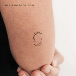 Little Sun And Moon Temporary Tattoo (Set Of 3) -Da Vinci Shop 1704223625541