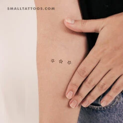 Minimalist Flower Ornament Temporary Tattoo (Set Of 3)