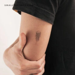 Jellyfish Temporary Tattoo (Set Of 3)