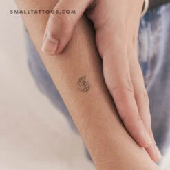 Old English G Letter Temporary Tattoo (Set Of 3)