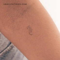 Old English I Letter Temporary Tattoo (Set Of 3)