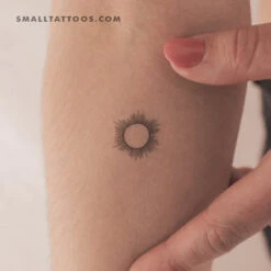 Zodiac Sun Temporary Tattoo (Set Of 3)