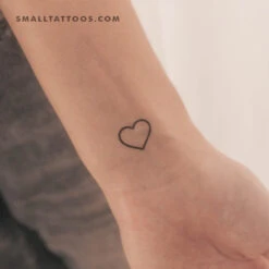 Small Heart Outline Temporary Tattoo (Set Of 3)