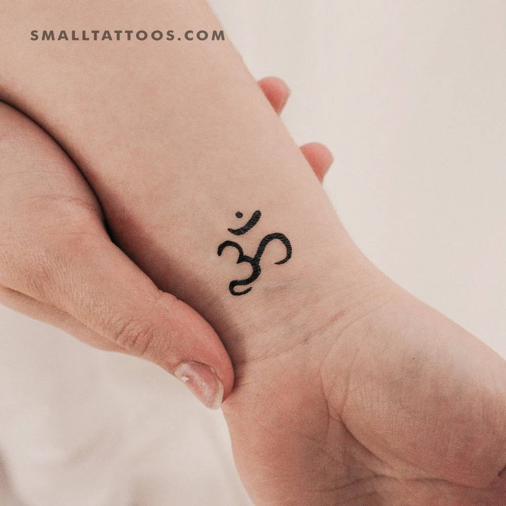 Fine Line Om Temporary Tattoo (Set Of 3) 3 Fine Line Om Temporary Tattoo (Set Of 3)