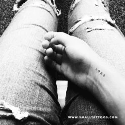1985 Birth Year Temporary Tattoo (Set Of 3) -Da Vinci Shop 1985 temporary tattoo