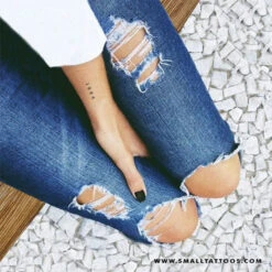 1994 Birth Year Temporary Tattoo (Set Of 3) -Da Vinci Shop 1994 temporary tattoo