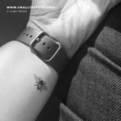 Bee Temporary Tattoo (Set Of 3) -Da Vinci Shop bee temp tattoo customer photo