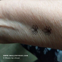 Small Minimalist Lotus Flower Temporary Tattoo (Set Of 3) -Da Vinci Shop client minimalist lotus temporary tattoo