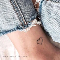 Small Heart Outline Temporary Tattoo (Set Of 3) -Da Vinci Shop heart outline temporary tattoo 1
