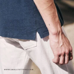 I Uppercase Serif Letter Temporary Tattoo (Set Of 3) -Da Vinci Shop i serif uppercase tatteco temporary tattoo