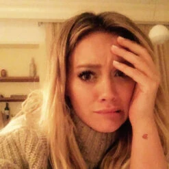 Red Heart Temporary Tattoo (Set Of 3) -Da Vinci Shop l c6366b2f 2768 4ff1 9d40 ac12c33aeb0e