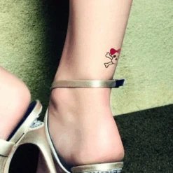 Rihanna's Skull Temporary Tattoo (Set Of 3) -Da Vinci Shop skull rihanna 2