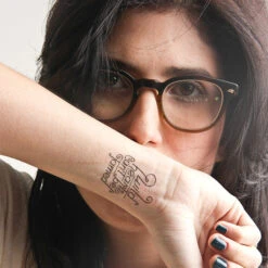 Wild Hearts Can't Be Tamed Temporary Tattoo (Set Of 3) -Da Vinci Shop untamed skin1